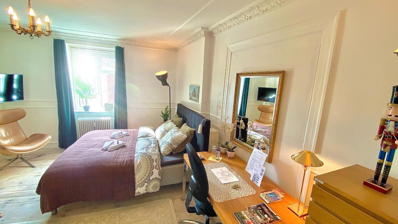 Four Individual Beautiful Spacious Rooms In Stylish Apartment コペンハーゲン エクステリア 写真