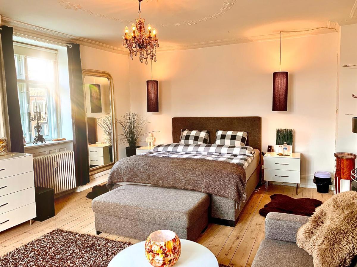 Four Individual Beautiful Spacious Rooms In Stylish Apartment コペンハーゲン エクステリア 写真